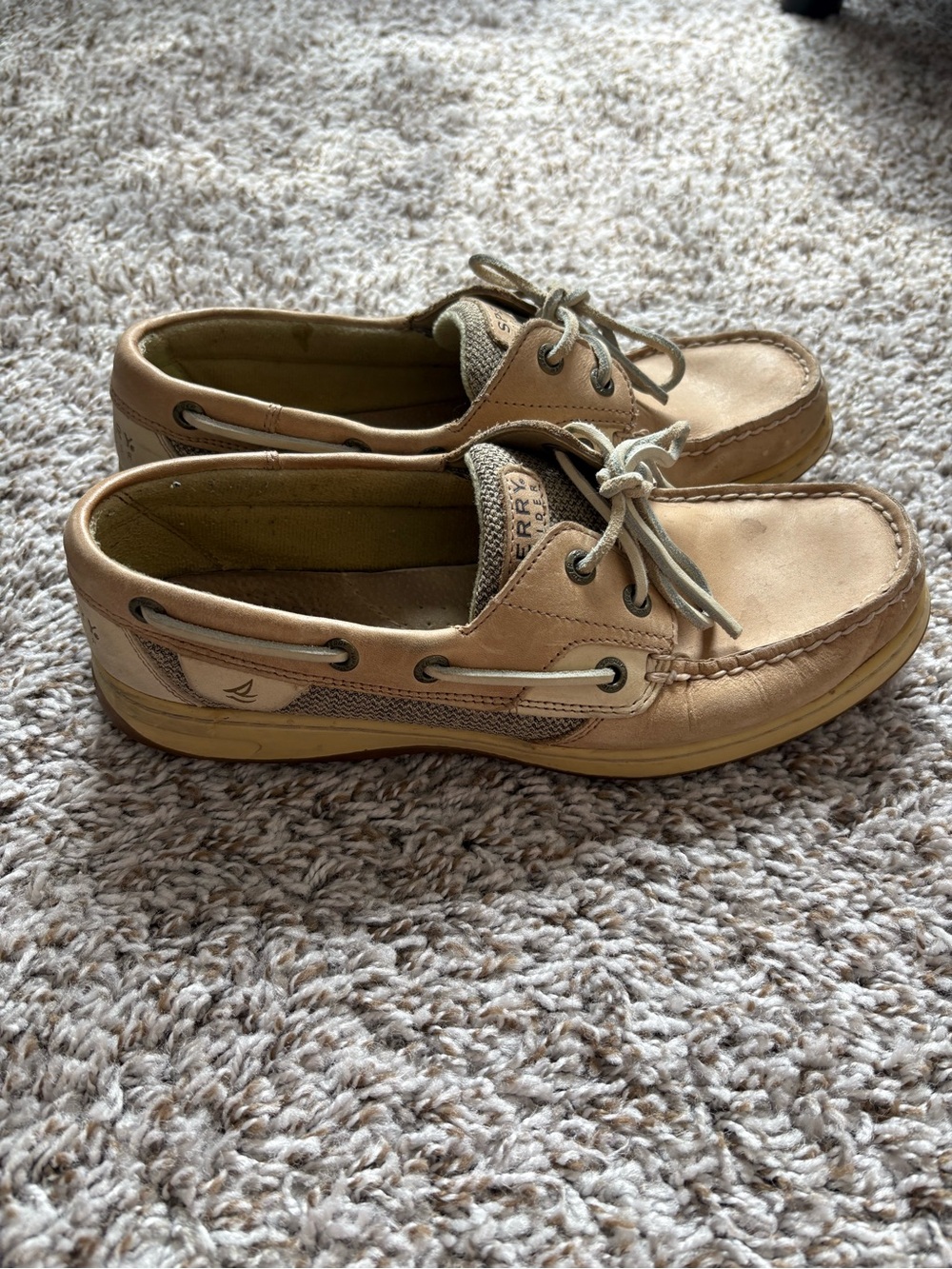 Sperry Women’s Light Tan Leather Deck Moccasins - Picture 2 of 6